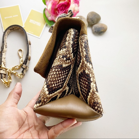 Michael Kors CECE LEATHER CHAIN SHOULDER BAG - Picture 5 of 11